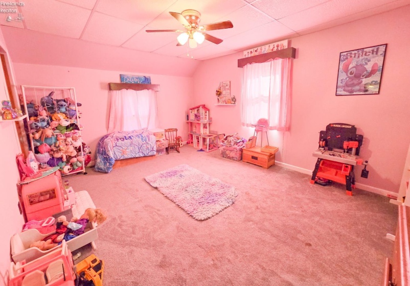 619 Bush Place, Fremont, 43420, 4 Bedroom Bedrooms, ,1 BathroomBathrooms,Residential,For Sale,Bush,20264302