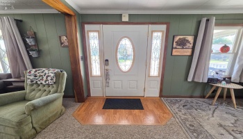 619 Bush Place, Fremont, 43420, 4 Bedroom Bedrooms, ,1 BathroomBathrooms,Residential,For Sale,Bush,20264302