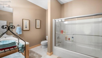 123 Glacial Lane, Marblehead, 43440, 3 Bedroom Bedrooms, ,3 BathroomBathrooms,Residential,For Sale,Glacial,20264328 123 Glacial Lane, Marblehead, 43440, 3 Bedroom Bedrooms, ,3 BathroomBathrooms,Residential,For Sale,Glacial,20264328