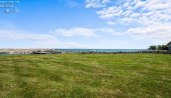 123 Glacial Lane, Marblehead, 43440, 3 Bedroom Bedrooms, ,3 BathroomBathrooms,Residential,For Sale,Glacial,20264328 123 Glacial Lane, Marblehead, 43440, 3 Bedroom Bedrooms, ,3 BathroomBathrooms,Residential,For Sale,Glacial,20264328