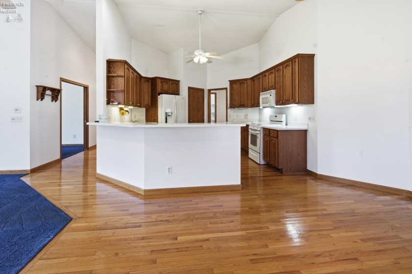 1041 Anna Lane, Bowling Green, 43402, 3 Bedroom Bedrooms, ,2 BathroomBathrooms,Residential,For Sale,Anna,20264180