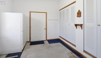 1041 Anna Lane, Bowling Green, 43402, 3 Bedroom Bedrooms, ,2 BathroomBathrooms,Residential,For Sale,Anna,20264180 1041 Anna Lane, Bowling Green, 43402, 3 Bedroom Bedrooms, ,2 BathroomBathrooms,Residential,For Sale,Anna,20264180