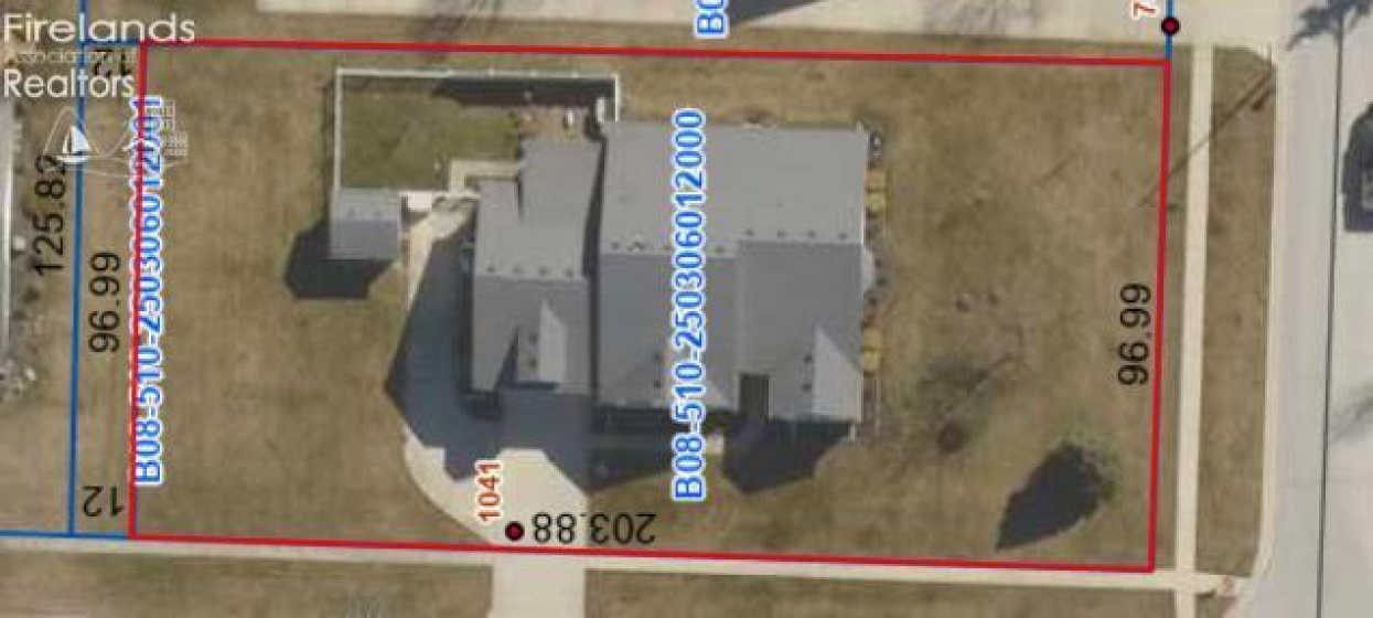 1041 Anna Lane, Bowling Green, 43402, 3 Bedroom Bedrooms, ,2 BathroomBathrooms,Residential,For Sale,Anna,20264180