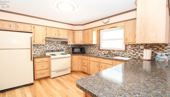 2103 Tiffin Avenue, Sandusky, 44870, 3 Bedroom Bedrooms, ,1 BathroomBathrooms,Residential,For Sale,Tiffin,20264295