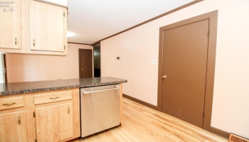 2103 Tiffin Avenue, Sandusky, 44870, 3 Bedroom Bedrooms, ,1 BathroomBathrooms,Residential,For Sale,Tiffin,20264295