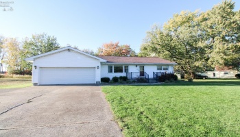 2103 Tiffin Avenue, Sandusky, 44870, 3 Bedroom Bedrooms, ,1 BathroomBathrooms,Residential,For Sale,Tiffin,20264295