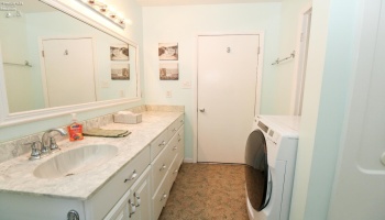 2103 Tiffin Avenue, Sandusky, 44870, 3 Bedroom Bedrooms, ,1 BathroomBathrooms,Residential,For Sale,Tiffin,20264295