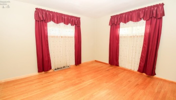 2103 Tiffin Avenue, Sandusky, 44870, 3 Bedroom Bedrooms, ,1 BathroomBathrooms,Residential,For Sale,Tiffin,20264295