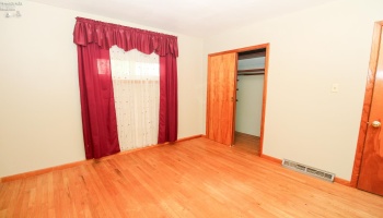 2103 Tiffin Avenue, Sandusky, 44870, 3 Bedroom Bedrooms, ,1 BathroomBathrooms,Residential,For Sale,Tiffin,20264295