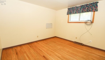 2103 Tiffin Avenue, Sandusky, 44870, 3 Bedroom Bedrooms, ,1 BathroomBathrooms,Residential,For Sale,Tiffin,20264295