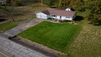2103 Tiffin Avenue, Sandusky, 44870, 3 Bedroom Bedrooms, ,1 BathroomBathrooms,Residential,For Sale,Tiffin,20264295