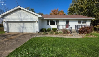 2103 Tiffin Avenue, Sandusky, 44870, 3 Bedroom Bedrooms, ,1 BathroomBathrooms,Residential,For Sale,Tiffin,20264295