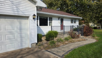 2103 Tiffin Avenue, Sandusky, 44870, 3 Bedroom Bedrooms, ,1 BathroomBathrooms,Residential,For Sale,Tiffin,20264295