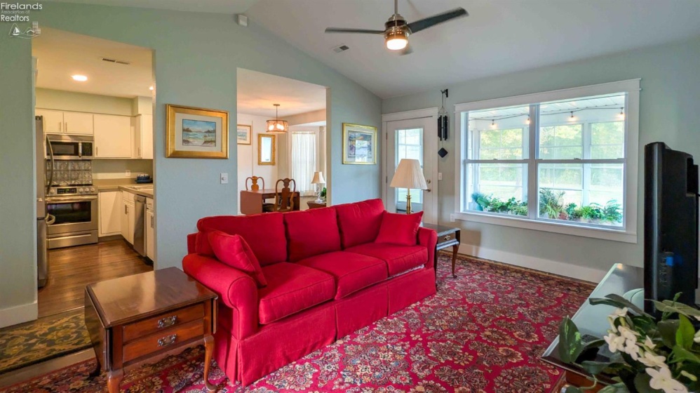 3865 Vineyard Village Drive, Port Clinton, 43452, 1 Bedroom Bedrooms, ,2 BathroomBathrooms,Residential,For Sale,Vineyard Village,20264327