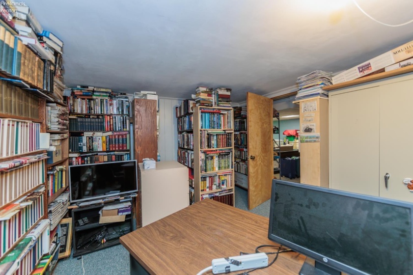 1915 State Route 113, Milan, 44846, 3 Bedroom Bedrooms, ,2 BathroomBathrooms,Residential,For Sale,State Route 113,20264362