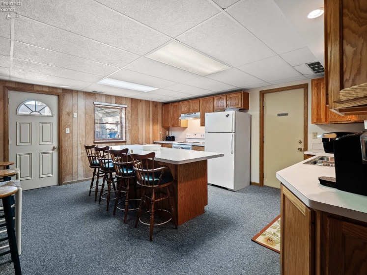 3130 Carolina Street, Port Clinton, 43452, ,Multiple Units,For Sale,Carolina,20264373