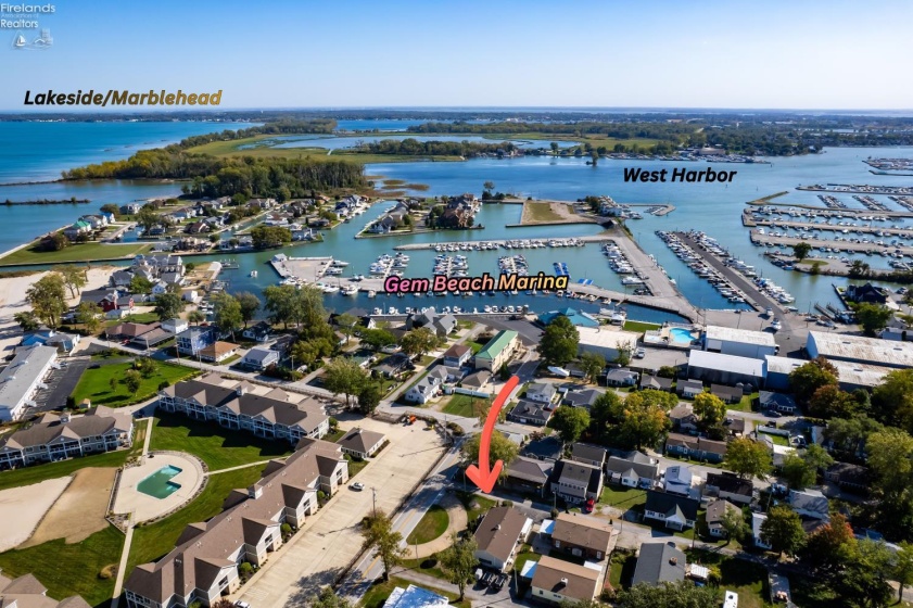 3130 Carolina Street, Port Clinton, 43452, ,Multiple Units,For Sale,Carolina,20264373
