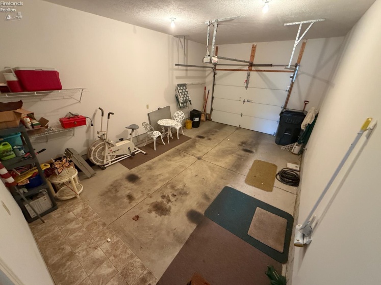 104 Teakwood Ct, Tiffin, 44883, 2 Bedroom Bedrooms, ,2 BathroomBathrooms,Residential,For Sale,Teakwood Ct,20264358