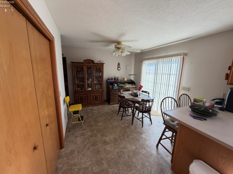 104 Teakwood Ct, Tiffin, 44883, 2 Bedroom Bedrooms, ,2 BathroomBathrooms,Residential,For Sale,Teakwood Ct,20264358
