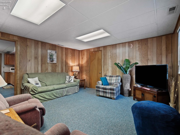3130 Carolina Street, Port Clinton, 43452, 4 Bedroom Bedrooms, ,4 BathroomBathrooms,Residential,For Sale,Carolina,20264312