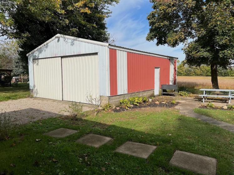 6210 Bauer Road, Bellevue, 44811, 3 Bedroom Bedrooms, ,2 BathroomBathrooms,Residential,For Sale,Bauer,20264374