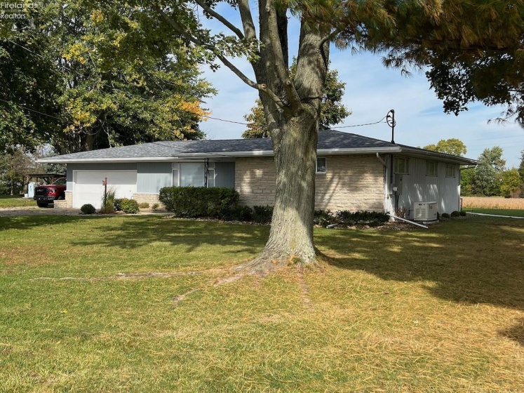 6210 Bauer Road, Bellevue, 44811, 3 Bedroom Bedrooms, ,2 BathroomBathrooms,Residential,For Sale,Bauer,20264374