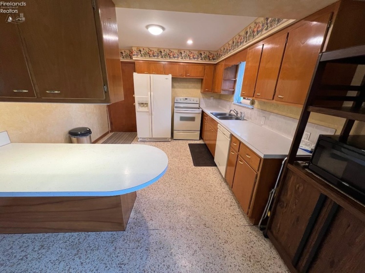 6210 Bauer Road, Bellevue, 44811, 3 Bedroom Bedrooms, ,2 BathroomBathrooms,Residential,For Sale,Bauer,20264374