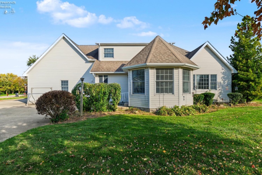 3601 Briarcrest Drive, Castalia, 44824, 3 Bedroom Bedrooms, ,3 BathroomBathrooms,Residential,For Sale,Briarcrest,20264378