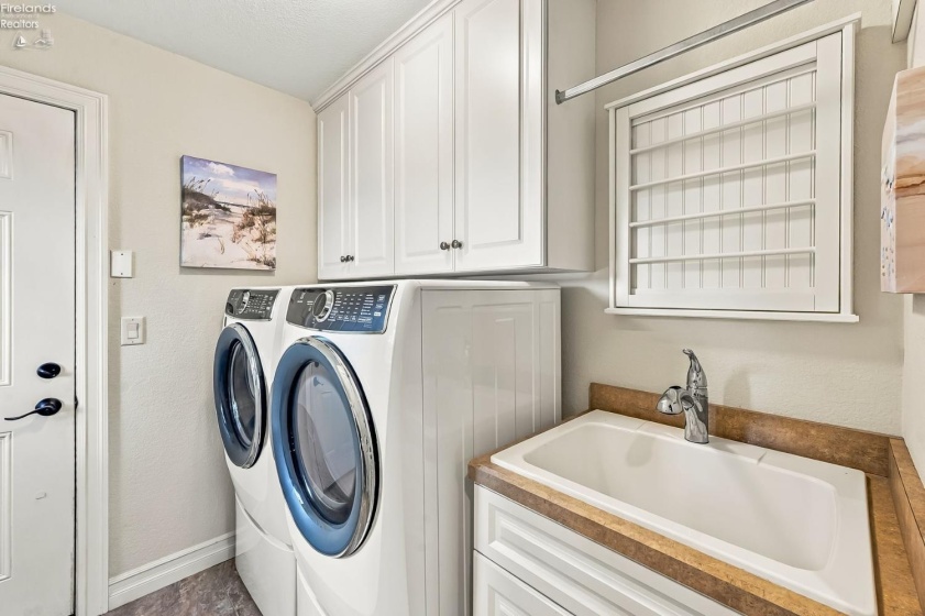 5333 Swan Drive, Port Clinton, 43452, 3 Bedroom Bedrooms, ,3 BathroomBathrooms,Residential,For Sale,Swan,20264386