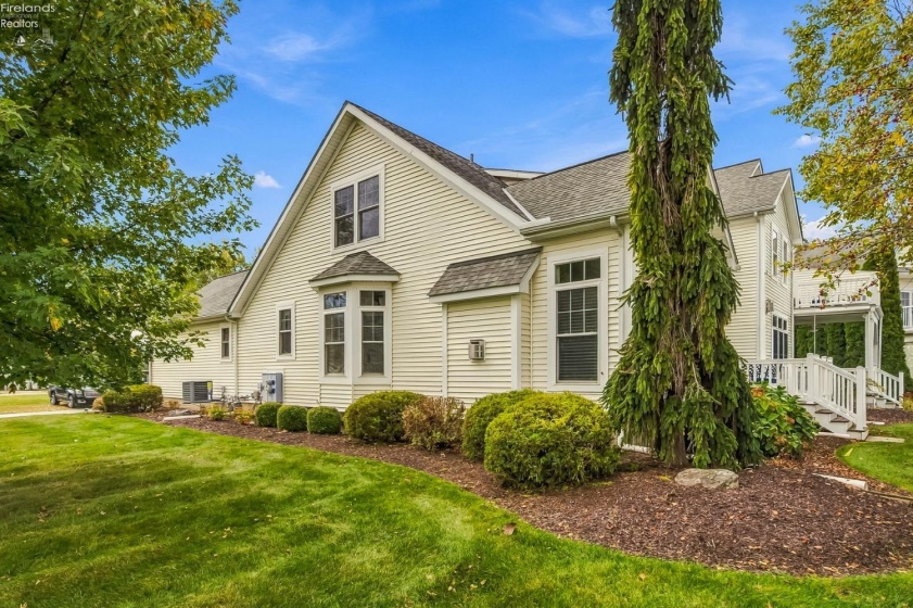 5333 Swan Drive, Port Clinton, 43452, 3 Bedroom Bedrooms, ,3 BathroomBathrooms,Residential,For Sale,Swan,20264386