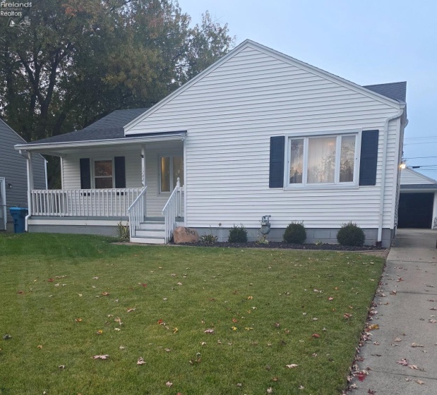 1742 12th, Lorain, 44052, 3 Bedroom Bedrooms, ,2 BathroomBathrooms,Residential,For Sale,12th,20264375