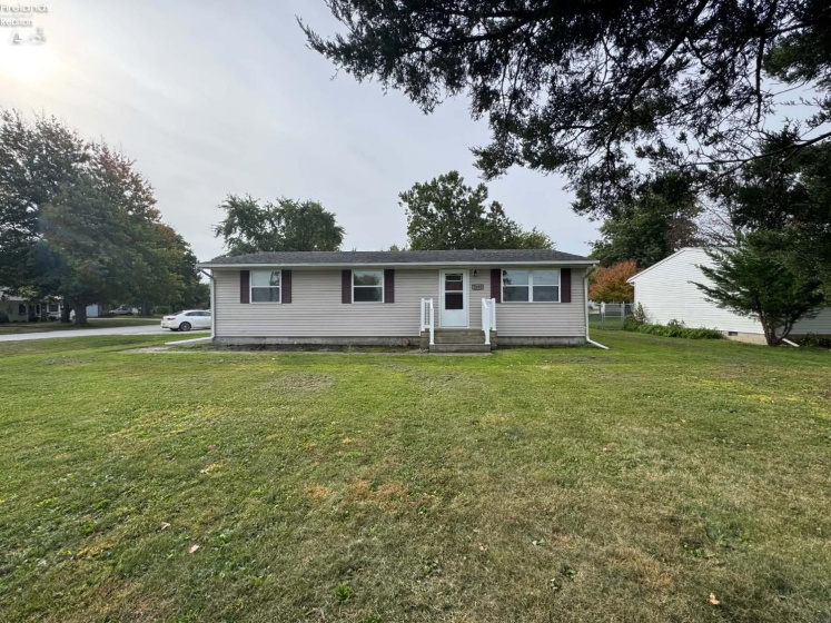 1099 County Rd. 99, Fremont, 43420, 3 Bedroom Bedrooms, ,2 BathroomBathrooms,Residential,For Sale,County Rd. 99,20264208