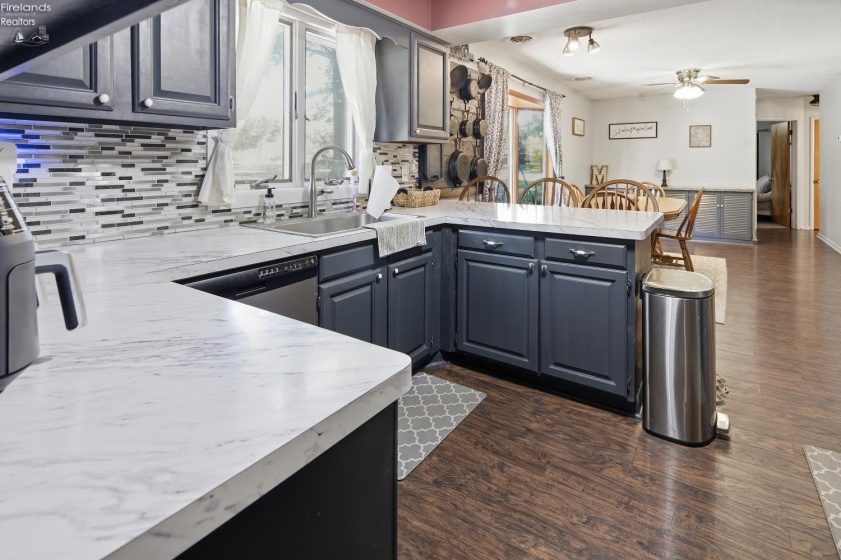 1927 Valley View Terrace, Fremont, 43420, 3 Bedroom Bedrooms, ,2 BathroomBathrooms,Residential,For Sale,Valley View Terrace,20264316