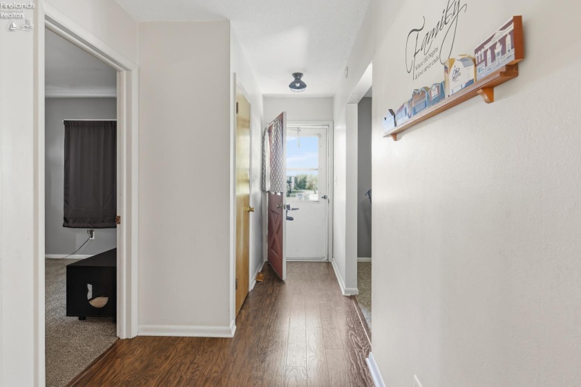 1927 Valley View Terrace, Fremont, 43420, 3 Bedroom Bedrooms, ,2 BathroomBathrooms,Residential,For Sale,Valley View Terrace,20264316