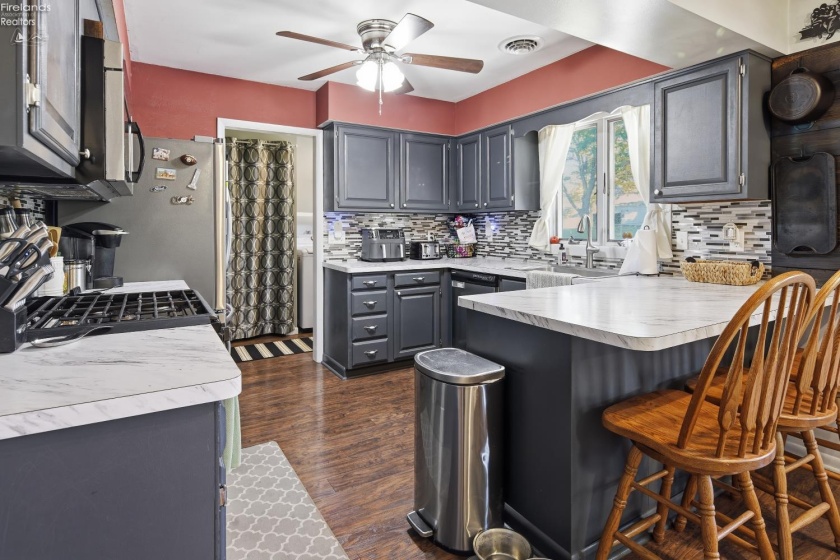 1927 Valley View Terrace, Fremont, 43420, 3 Bedroom Bedrooms, ,2 BathroomBathrooms,Residential,For Sale,Valley View Terrace,20264316