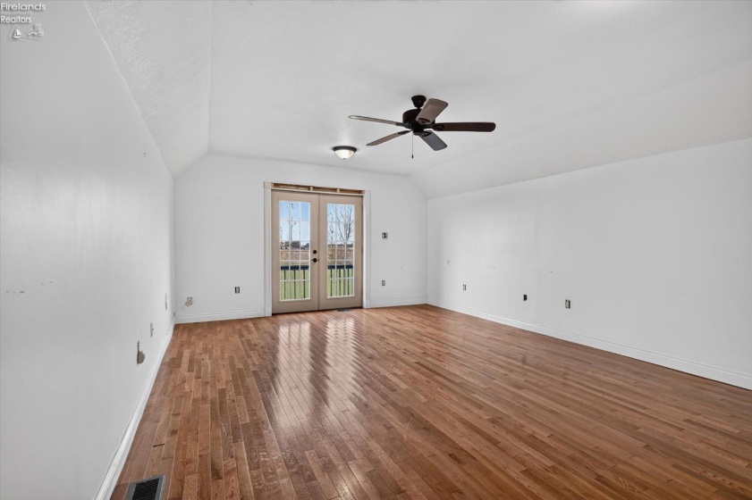 6780 County Road 67, Gibsonburg, 43431, 6 Bedroom Bedrooms, ,5 BathroomBathrooms,Residential,For Sale,County Road 67,20264338