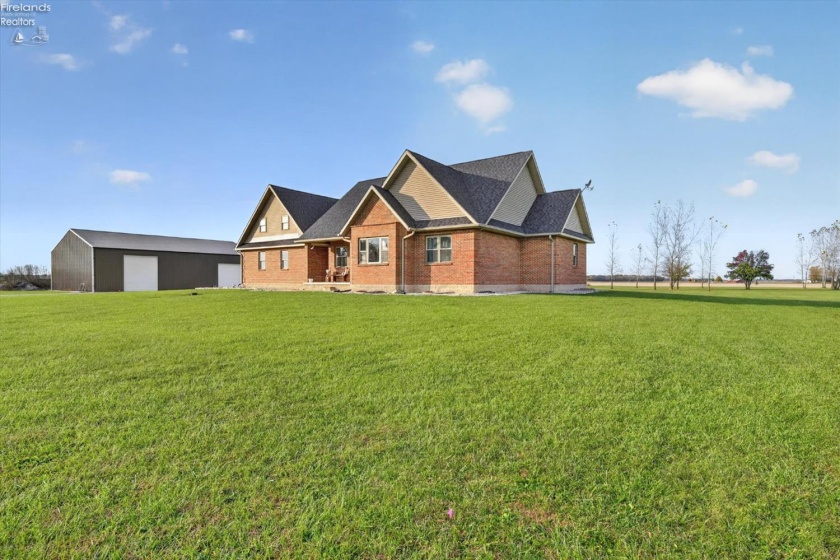 6780 County Road 67, Gibsonburg, 43431, 6 Bedroom Bedrooms, ,5 BathroomBathrooms,Residential,For Sale,County Road 67,20264338
