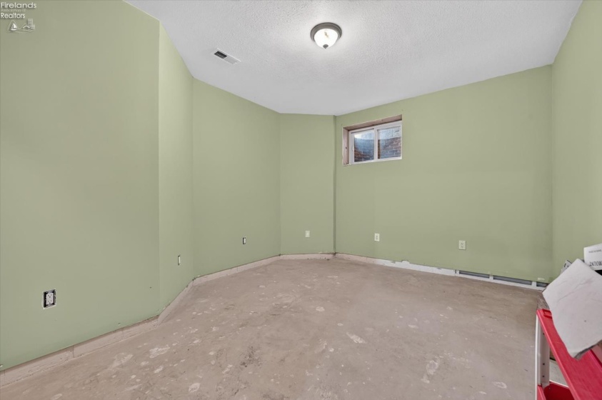 6780 County Road 67, Gibsonburg, 43431, 6 Bedroom Bedrooms, ,5 BathroomBathrooms,Residential,For Sale,County Road 67,20264338