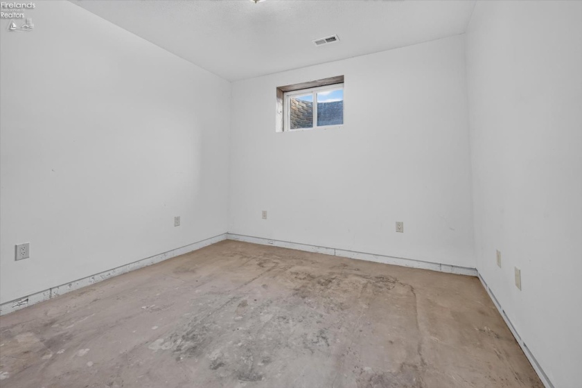 6780 County Road 67, Gibsonburg, 43431, 6 Bedroom Bedrooms, ,5 BathroomBathrooms,Residential,For Sale,County Road 67,20264338