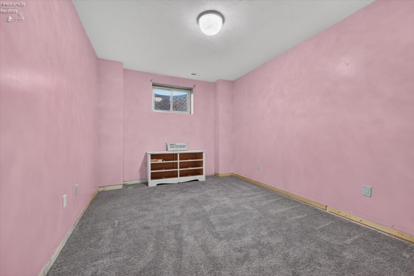 6780 County Road 67, Gibsonburg, 43431, 6 Bedroom Bedrooms, ,5 BathroomBathrooms,Residential,For Sale,County Road 67,20264338
