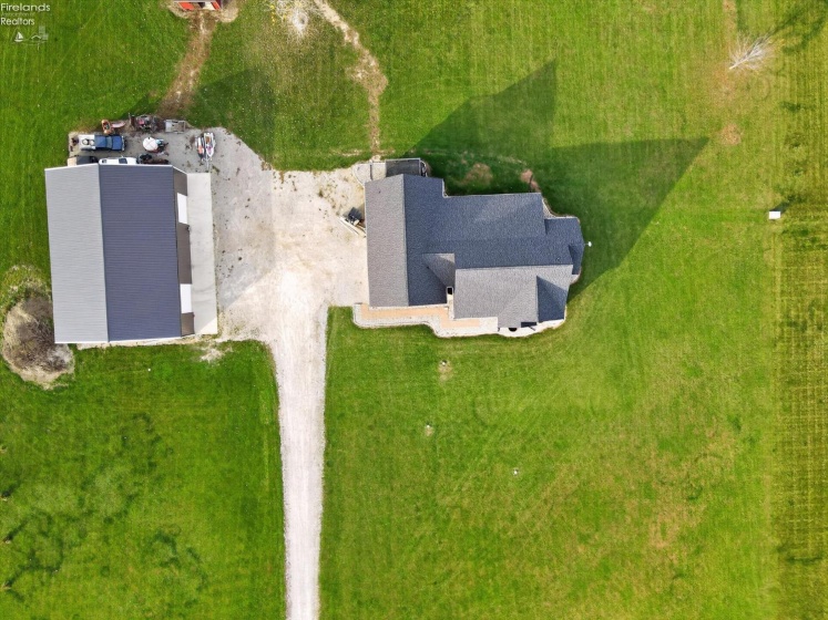 6780 County Road 67, Gibsonburg, 43431, 6 Bedroom Bedrooms, ,5 BathroomBathrooms,Residential,For Sale,County Road 67,20264338
