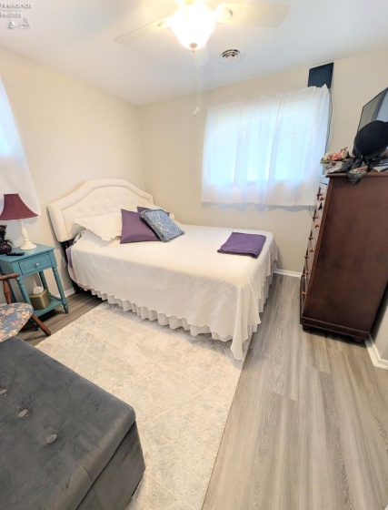 548 Ferndale Avenue, Vermilion, 44089, 3 Bedroom Bedrooms, ,2 BathroomBathrooms,Residential,For Sale,Ferndale,20264390