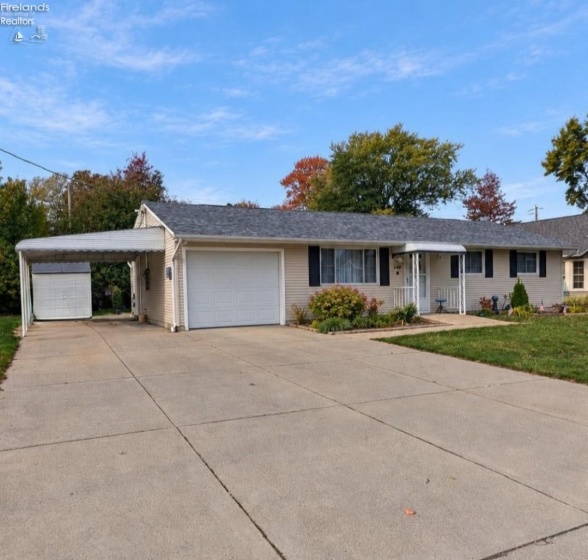 548 Ferndale Avenue, Vermilion, 44089, 3 Bedroom Bedrooms, ,2 BathroomBathrooms,Residential,For Sale,Ferndale,20264390