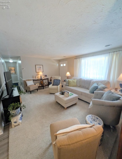 548 Ferndale Avenue, Vermilion, 44089, 3 Bedroom Bedrooms, ,2 BathroomBathrooms,Residential,For Sale,Ferndale,20264390
