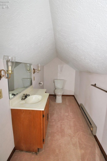 913 Rymers Road, Port Clinton, 43452, 2 Bedroom Bedrooms, ,2 BathroomBathrooms,Residential,For Sale,Rymers,20264392