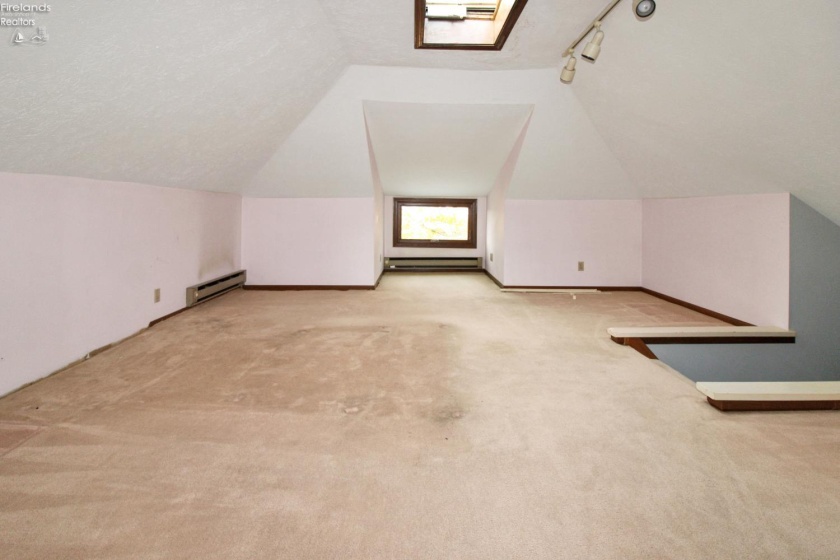 913 Rymers Road, Port Clinton, 43452, 2 Bedroom Bedrooms, ,2 BathroomBathrooms,Residential,For Sale,Rymers,20264392