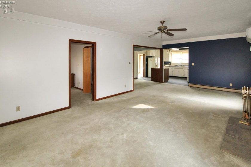 913 Rymers Road, Port Clinton, 43452, 2 Bedroom Bedrooms, ,2 BathroomBathrooms,Residential,For Sale,Rymers,20264392