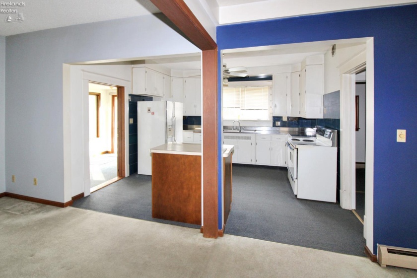 913 Rymers Road, Port Clinton, 43452, 2 Bedroom Bedrooms, ,2 BathroomBathrooms,Residential,For Sale,Rymers,20264392