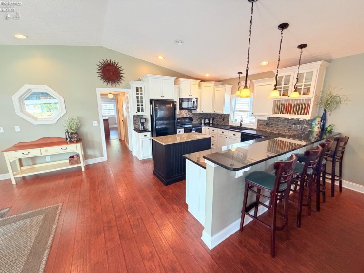 1510 Buck Rd., Marblehead, 43440, 2 Bedroom Bedrooms, ,2 BathroomBathrooms,Residential,For Sale,Buck Rd.,20264385