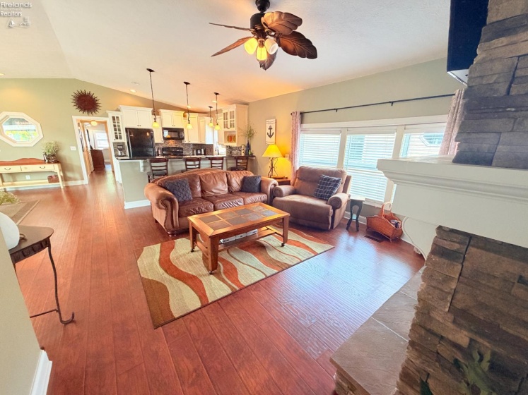 1510 Buck Rd., Marblehead, 43440, 2 Bedroom Bedrooms, ,2 BathroomBathrooms,Residential,For Sale,Buck Rd.,20264385